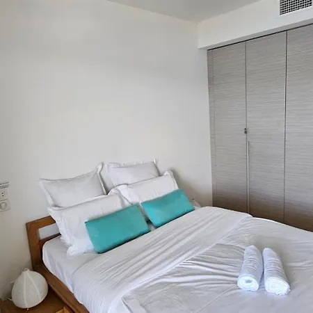 Appartement T2 Cote Plage A603, Les Pieds Dans L'Eau & Central