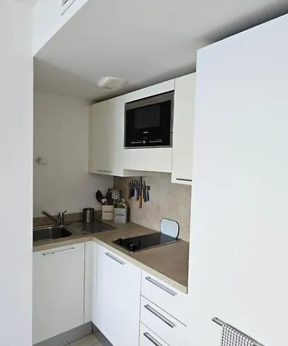 T2 De Standing Cote Plage, Les Pieds Dans L'eau