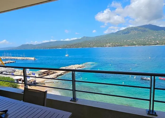 T2 De Standing Cote Plage, Les Pieds Dans L'eau *